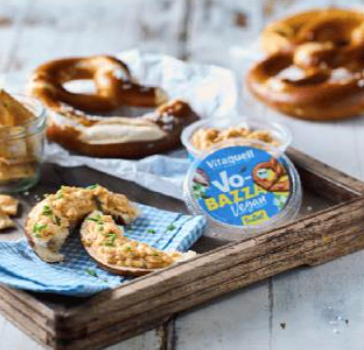 O’zapft is‘: Vegane Oktoberfest-Spezialitäten für die BrotzeitObazda und Weißwürste neu interpretiert – Vitaquell setzt auf herzhaften, rein pflanzlichen Genuss